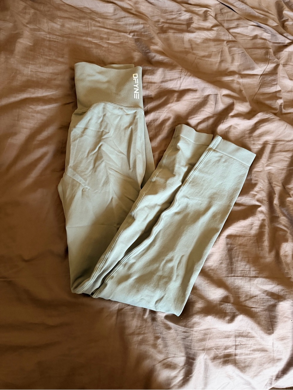 Dfyne sage tights